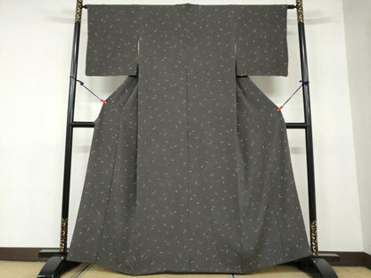 平和屋着物●上質な小紋 成物 唐辛子 鬼しぼ縮緬 正絹 逸品 DAAY5557ud