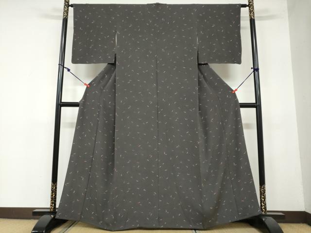 平和屋着物●上質な小紋 成物 唐辛子 鬼しぼ縮緬 正絹 逸品 DAAY5557ud