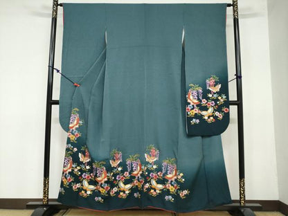 平和屋着物●豪華振袖・長襦袢（無双仕立て）・袋帯セット　総刺繍　駒刺繍　花蝶文　暈し染め　金糸　正絹　逸品　DAAY5564ud