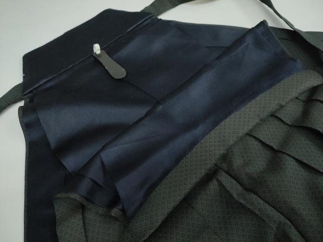 平和屋着物●男性　馬乗り袴　青海波　正絹　逸品　DAAY5588ud