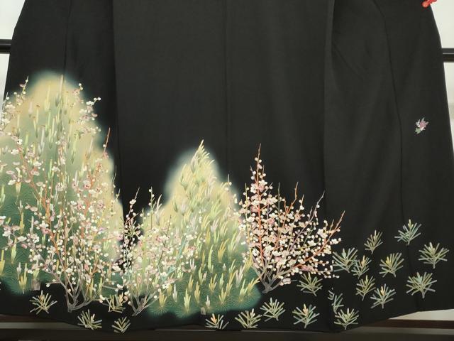 平和屋着物●豪華黒留袖 友禅 作家物 枝梅松文 暈し染め 正絹 逸品 DAAY5619ud