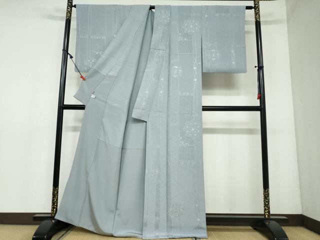 平和屋着物●中国三大刺繍 汕頭刺繍 スワトウ刺繍 小紋 正倉院洋花文 たたき染 ますいわ屋扱い 正絹 逸品 DAAY5626ud