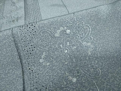 平和屋着物●中国三大刺繍 汕頭刺繍 スワトウ刺繍 小紋 正倉院洋花文 たたき染 ますいわ屋扱い 正絹 逸品 DAAY5626ud