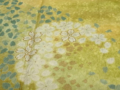 平和屋着物●訪問着 駒刺繍 朧染 舞桜文 暈し染め 金彩 銀通し地 正絹 逸品 DAAY5687ud