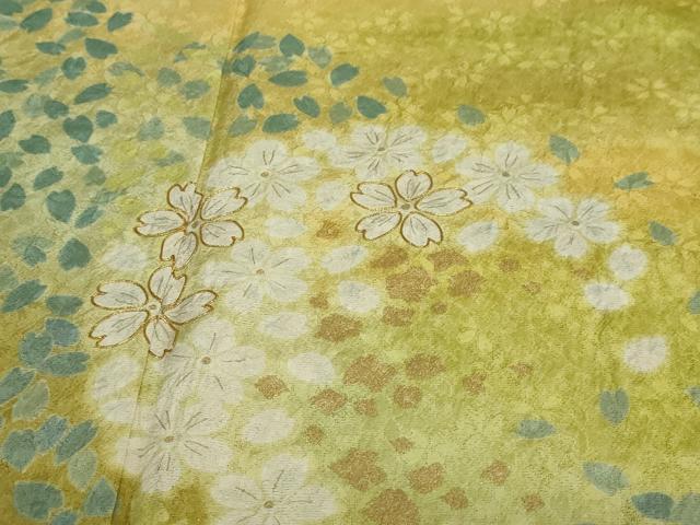 平和屋着物●訪問着 駒刺繍 朧染 舞桜文 暈し染め 金彩 銀通し地 正絹 逸品 DAAY5687ud