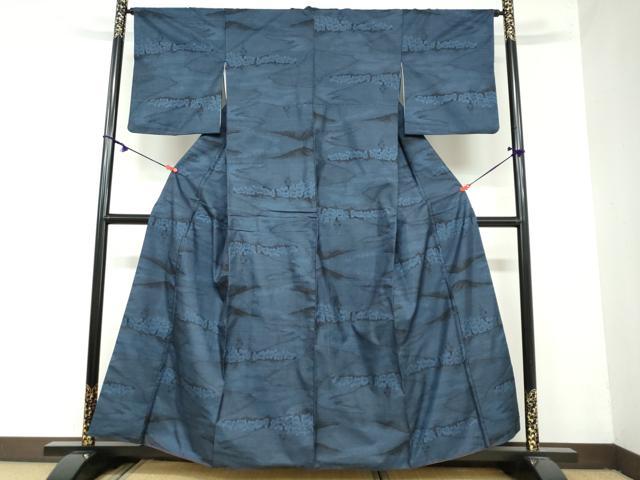 平和屋着物●本場大島紬 9マルキ 羊 雲取り文 正絹 逸品 DAAY5787ud