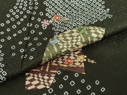 平和屋着物●訪問着 絞り 刺繍 色紙重ね草花文 金彩 正絹 逸品 DAAY5796ud