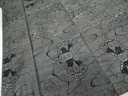 平和屋着物●本場大島紬　9マルキ　草花文　正絹　逸品　DAAY5827ud