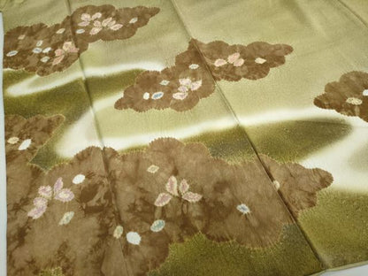 平和屋着物●訪問着 作家物 絞り 雲取舞葉文 暈し染め 正絹 逸品 DAAY5880ud