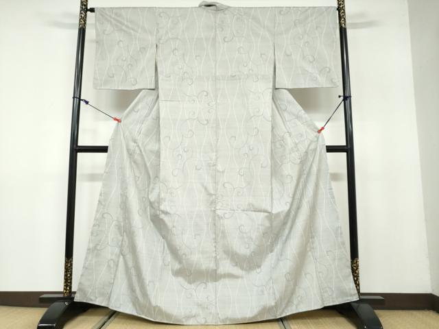 平和屋着物●本場大島紬　白大島　9マルキ　唐草文　正絹　逸品　未使用　DAAY5882ud