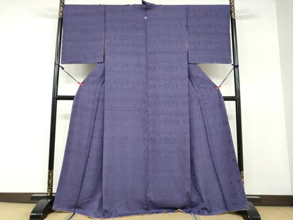 平和屋着物●上質な色無地　横段幾何学地紋　深紫色　正絹　逸品　未使用　DAAY5895ud