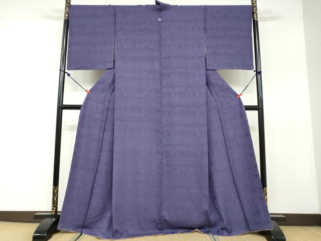 平和屋着物●上質な色無地　横段幾何学地紋　深紫色　正絹　逸品　未使用　DAAY5895ud
