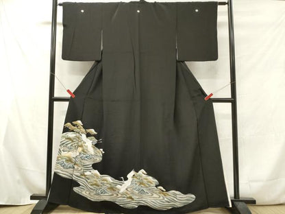 平和屋着物■豪華黒留袖　駒刺繍　飛鶴風景松文　金彩　正絹　逸品　DAAY6270ea