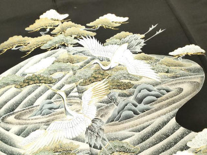 平和屋着物■豪華黒留袖　駒刺繍　飛鶴風景松文　金彩　正絹　逸品　DAAY6270ea
