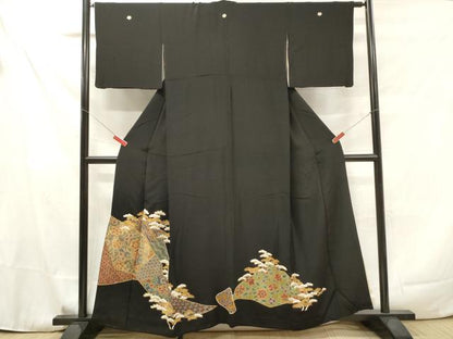 平和屋着物■豪華黒留袖　刺繍　吉祥花松文　金彩　正絹　逸品　DAAY6499ea