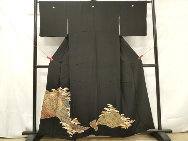 平和屋着物■豪華黒留袖　刺繍　吉祥花松文　金彩　正絹　逸品　DAAY6499ea