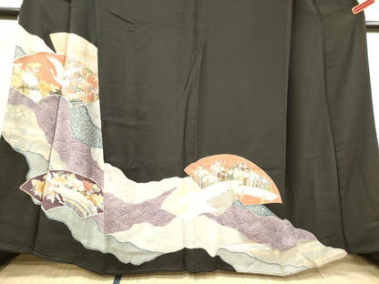 平和屋着物■豪華黒留袖　駒刺繍　地紙重ね道長花文　飛鶴　金彩　正絹　逸品　DAAY6503ea