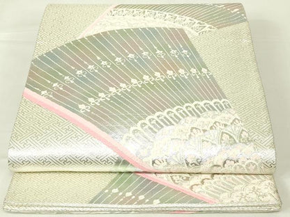 平和屋着物◎佐賀錦　六通柄袋帯　唐織　孔雀羽花文　銀糸　正絹　逸品　DAAY6679qp