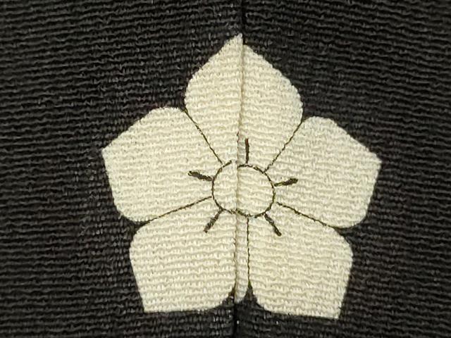平和屋着物■豪華黒留袖　駒刺繍　松　暈し染め　金銀彩　正絹　逸品　DAAY8685cd