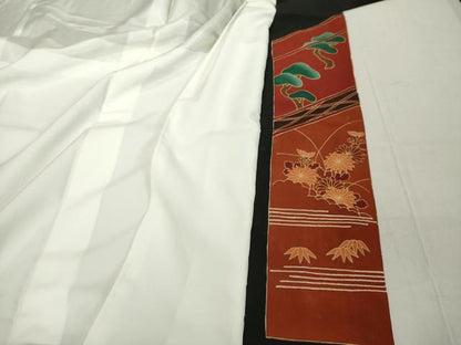 平和屋着物■豪華黒留袖 駒刺繍 飛鶴吉祥花文 暈し染め 金彩 正絹 逸品 DAAY8790cd
