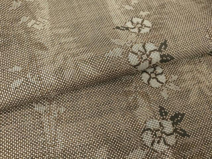 平和屋着物●本場大島紬 7マルキ 舞花文 正絹 逸品 DAAY9224az