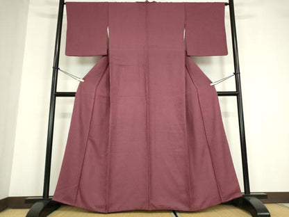 平和屋着物●上質な色無地　紋意匠　暗紅色　正絹　逸品　DAAY9633az