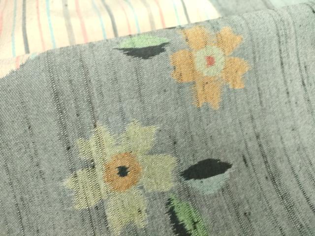 平和屋着物●上質な紬　舞花文　正絹　逸品　DAAY9661az