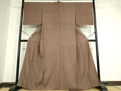 平和屋着物●上質な紬  　煤竹色　正絹　逸品　未使用　DAAY9942az