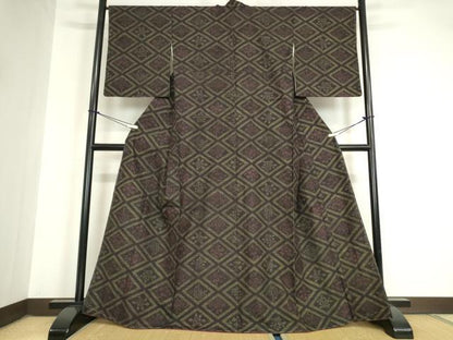 平和屋着物●本場結城紬　重要無形文化財　菱花文　100亀甲　正絹　逸品　未使用　DAAY9948az