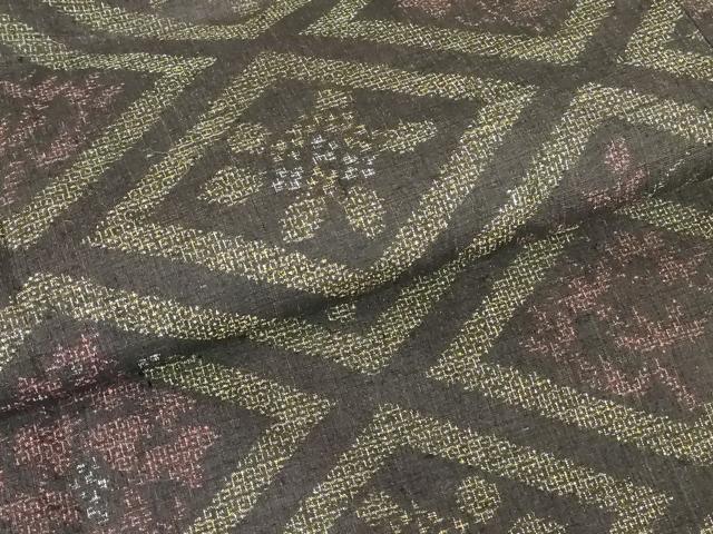 平和屋着物●本場結城紬　重要無形文化財　菱花文　100亀甲　正絹　逸品　未使用　DAAY9948az