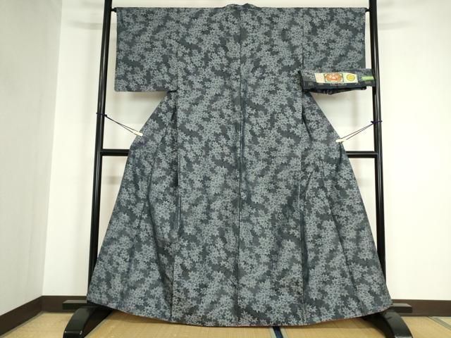 平和屋着物●本場大島紬　7マルキ　放浪　総絣　別ムツ子作　藤絹織物謹製　証紙付き　正絹　逸品　DAAY9949az