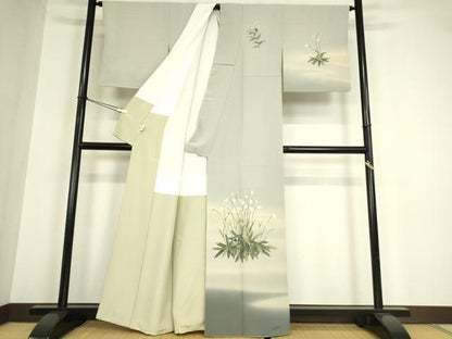 平和屋着物●十日町　加賀草木友禅の第一人者　田村哲彦　訪問着　草花文　暈し染め　反端付き　正絹　逸品　DAAY9999az