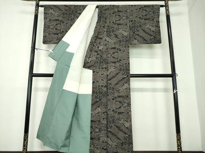 平和屋着物●本場大島紬　9マルキ　富士山　雲取り松文　正絹　逸品　DAAZ0206ps