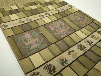 平和屋着物●太鼓柄袋帯 神人文様綴織 金糸 正絹 逸品 DAAZ0353ps