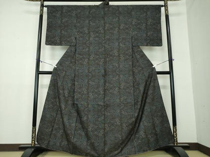 平和屋着物●本場大島紬 7マルキ 草葉文 正絹 逸品 DAAZ0498ps