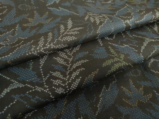 平和屋着物●本場大島紬 7マルキ 草葉文 正絹 逸品 DAAZ0498ps