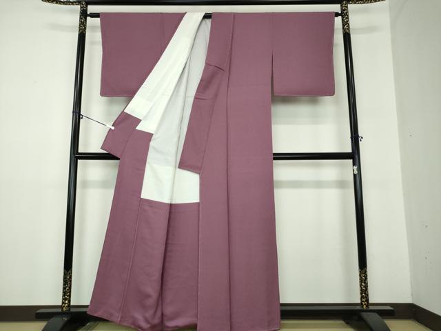 平和屋着物●上質な色無地 霞地紋 葡萄色 正絹 逸品 未使用 DAAZ0531ps