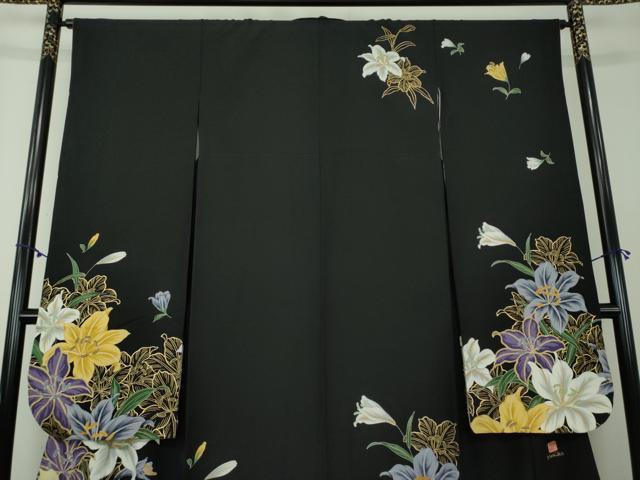 平和屋着物●アーティスト　忠隈眞理子　Mariko London　振袖　百合　黒地　金彩　鈴乃屋扱い　正絹　逸品　DAAZ0637ps