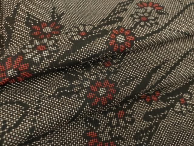 平和屋着物●本場大島紬 7マルキ 草花文 正絹 逸品 DAAZ0693ps