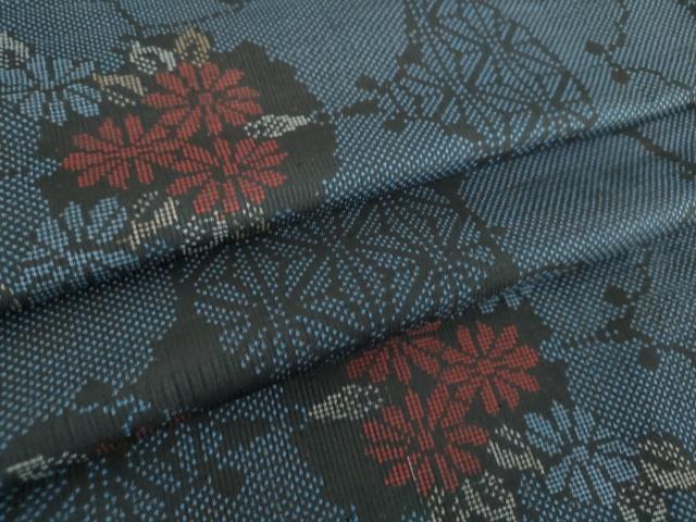 平和屋着物●本場大島紬 7マルキ 雪輪重ね花文 正絹 逸品 DAAZ0975ps