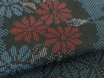 平和屋着物●本場大島紬 7マルキ 雪輪重ね花文 正絹 逸品 DAAZ0975ps