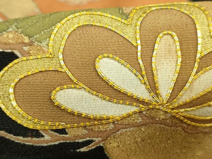 平和屋着物■豪華黒留袖 駒刺繍 道長枝松文 金彩 正絹 逸品 DAAZ1408qa