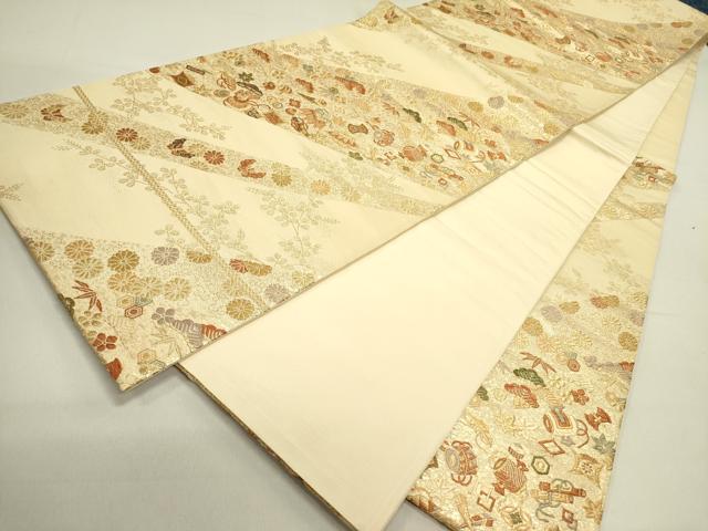 平和屋着物●六通柄袋帯 宝尽くし舞蝶花文 金糸 正絹 逸品 DAAZ2335op