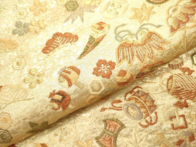 平和屋着物●六通柄袋帯 宝尽くし舞蝶花文 金糸 正絹 逸品 DAAZ2335op