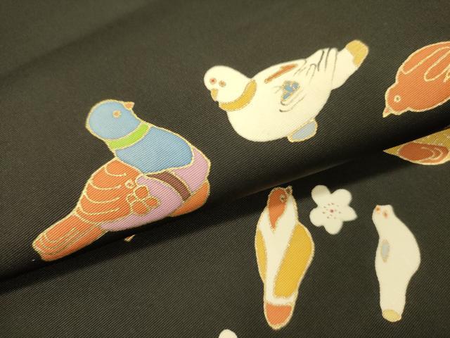 平和屋着物●塩瀬　九寸名古屋帯　舞梅　鳩　ハト　黒地　金彩　正絹　逸品　DAAZ2407op