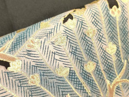 平和屋着物■豪華黒留袖　刺繍　松　金彩　正絹　逸品　DAAZ2565op