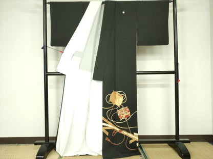 平和屋着物■豪華黒留袖　駒刺繍　糸車花文　金糸　正絹　逸品　DAAZ2650op