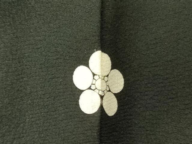 平和屋着物■豪華黒留袖　駒刺繍　糸車花文　金糸　正絹　逸品　DAAZ2650op