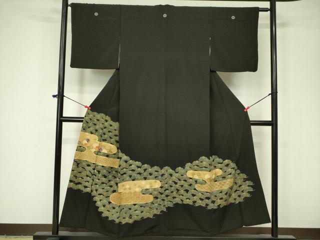 平和屋着物■豪華黒留袖　駒刺繍　霞花文　金彩　正絹　逸品　DAAZ2664op