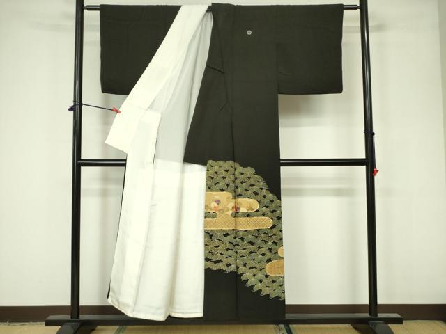平和屋着物■豪華黒留袖　駒刺繍　霞花文　金彩　正絹　逸品　DAAZ2664op